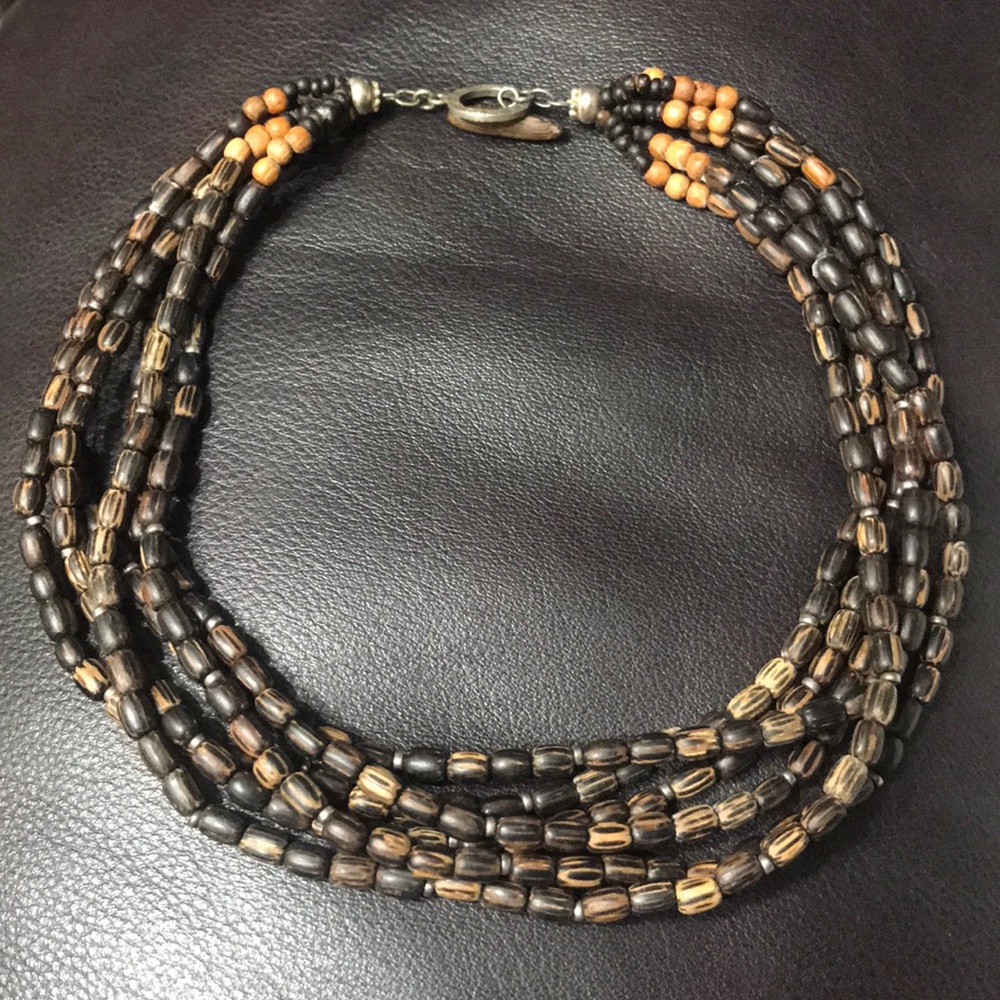 Silpada palm wood necklace